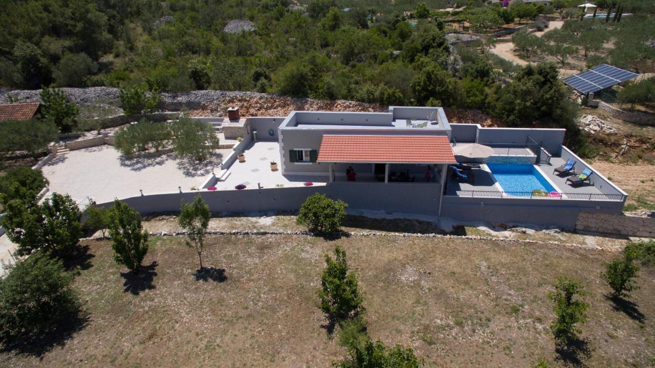 Vacation Home Meri Mirce Exterior foto